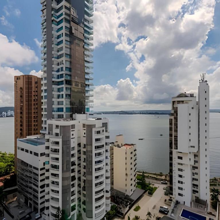 16th Floor Infinitum 1 Bedroom Apt - Apartment - 18