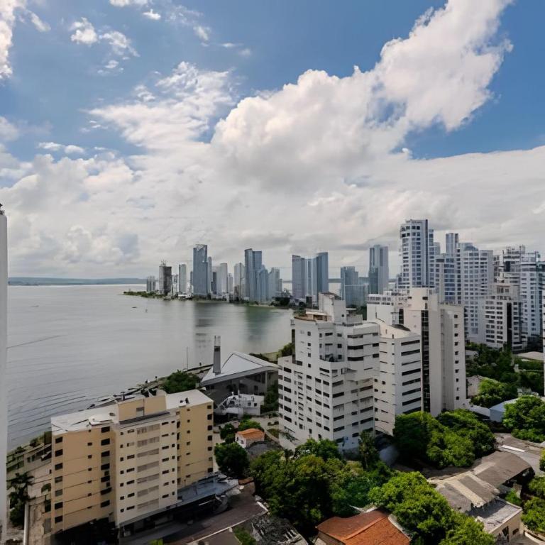 16th Floor Infinitum 1 Bedroom Apt - Apartment - 20