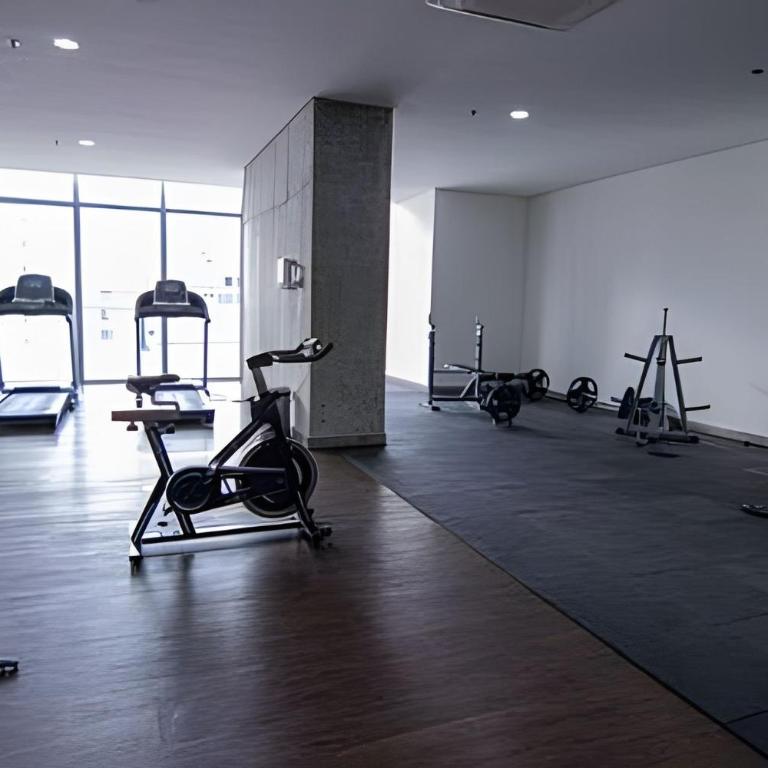 16th Floor Infinitum 1 Bedroom Apt - Apartment - 37