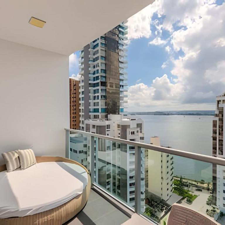 16th Floor Infinitum 1 Bedroom Apt - Apartment - 50