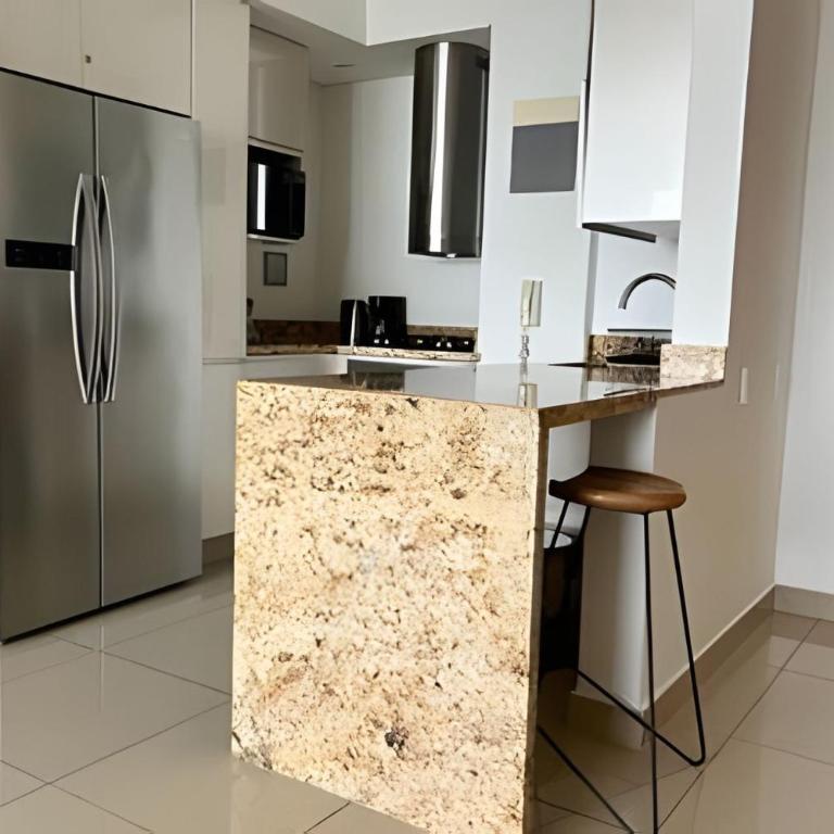 Luxurious 1 Bd Apt on the 17th Floor - H2 Hyatt - Apartment - 21