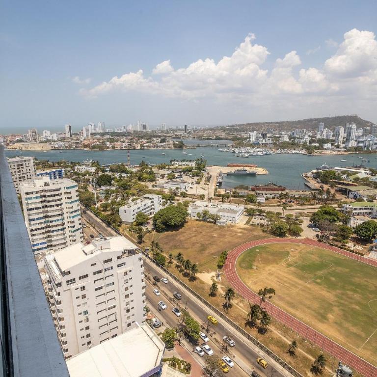 Lujoso Apto de 1 Habitación en Piso 17 ★H2 Hyatt★ - Apartment - 45