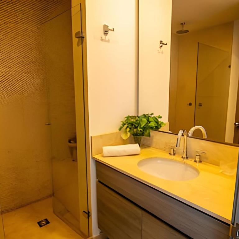 Spectacular View - 17th Floor - Morros City 1701 - Apartment - 47