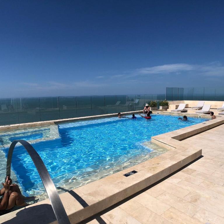 Beautiful Apt - 2 Bedrooms 17th Floor Murano Elite - Apartment - 30