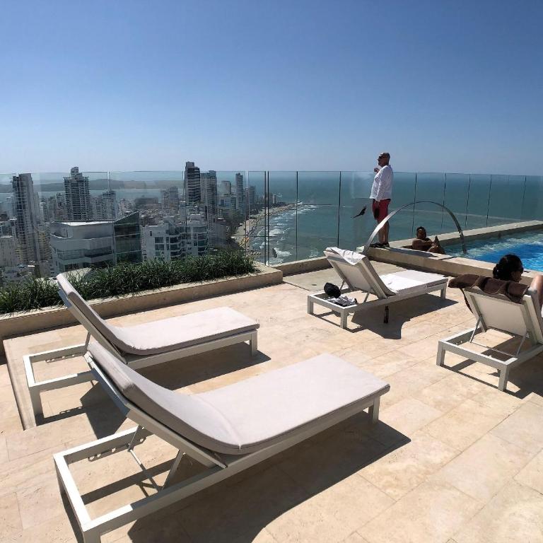 Beautiful Apt - 2 Bedrooms 17th Floor Murano Elite - Apartment - 32