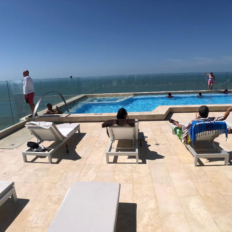 Beautiful Apt - 2 Bedrooms 17th Floor Murano Elite - Apartment - 31