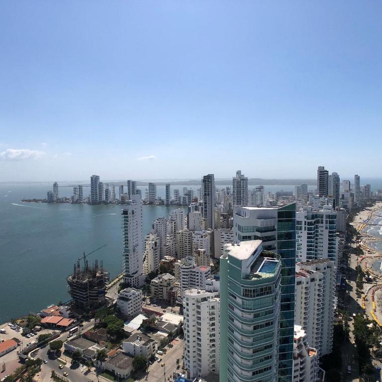 Beautiful Apt - 2 Bedrooms 17th Floor Murano Elite - Apartment - 33