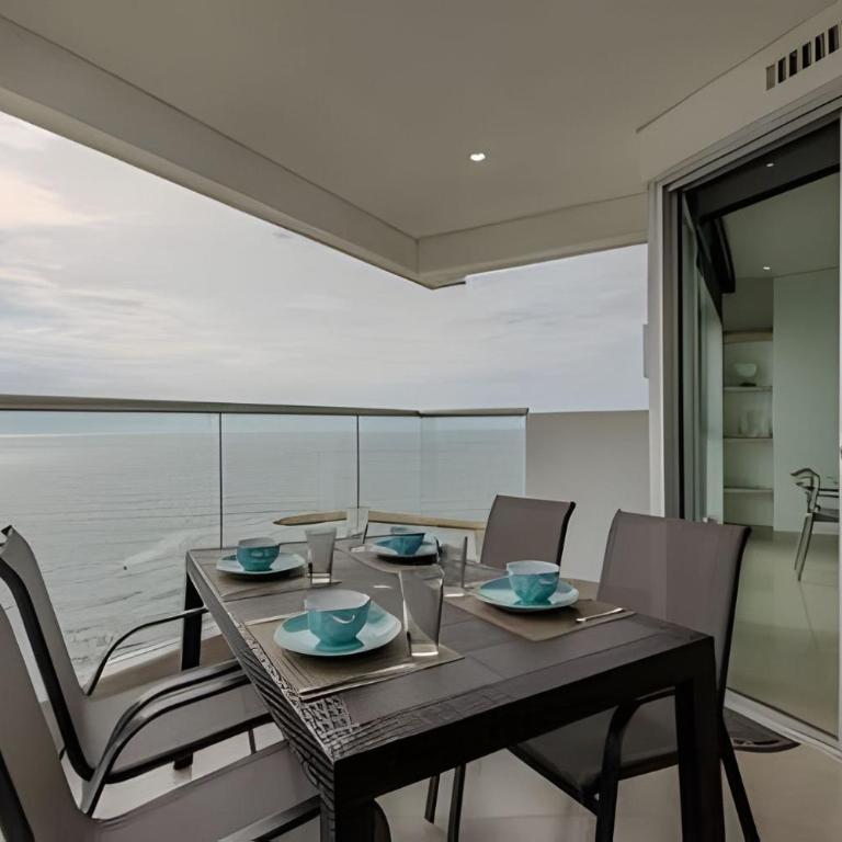 Beautiful Apt - 2 Bedrooms 17th Floor Murano Elite - Apartment - 63