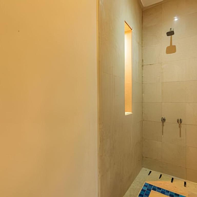 3 Bedroom House in the Walled City with Pool - Deluxe Villa - 23