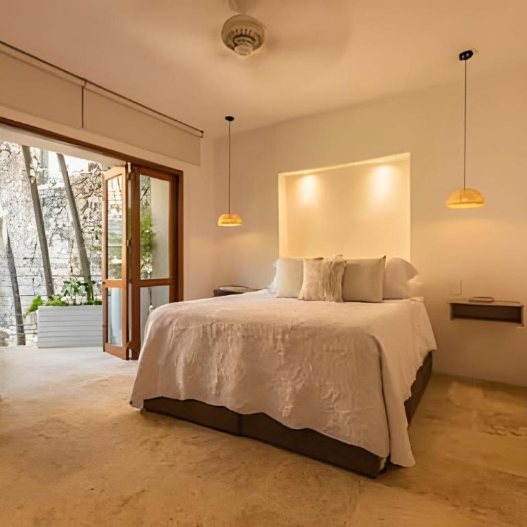 3 Bedroom House in the Walled City with Pool - Deluxe Villa - 33