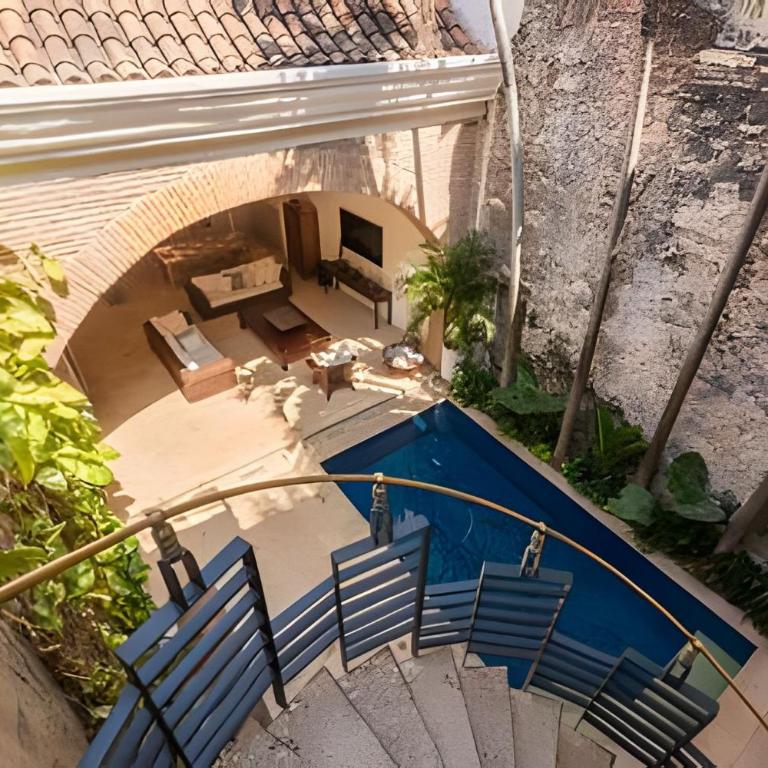 3 Bedroom House in the Walled City with Pool - Deluxe Villa - 50