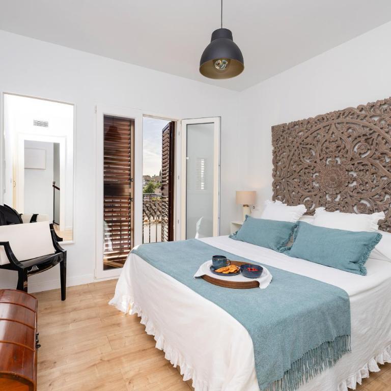 ChezmoiHomes Carmen de la Encarnación - Two-Bedroom Apartment - 2
