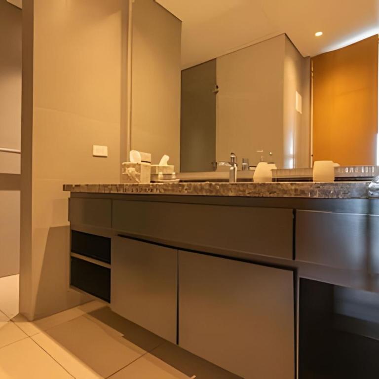 Lujoso Apto con Vista al Mar - H2 Hyatt 1806 - Apartment - 43