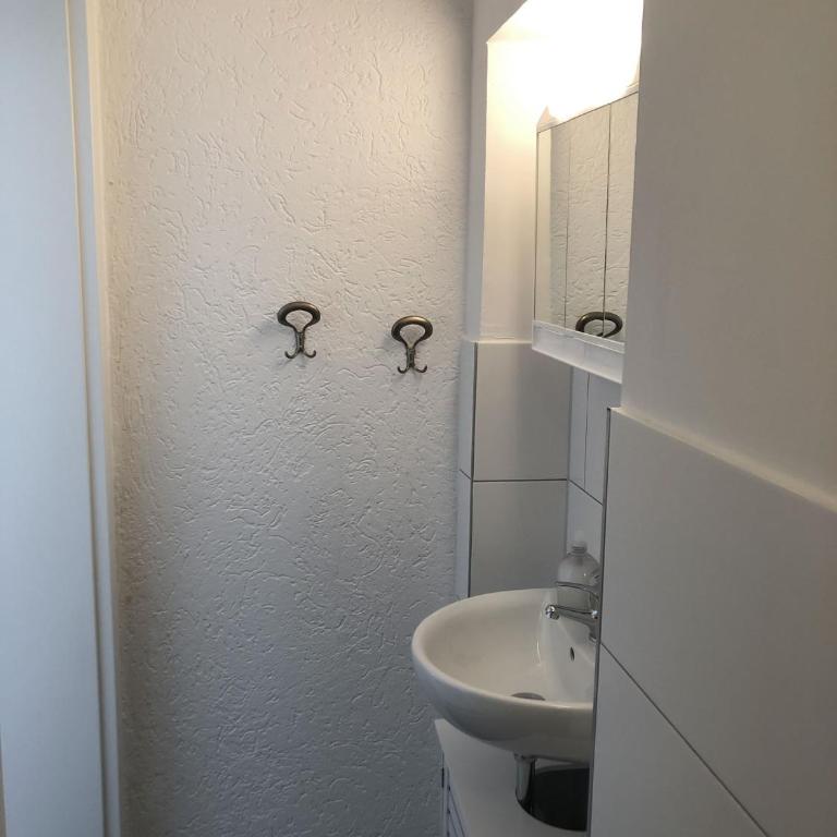 AugsburgLiving - Business- und Ferienapartments - Apartamento de 1 dormitorio con balcón - 7