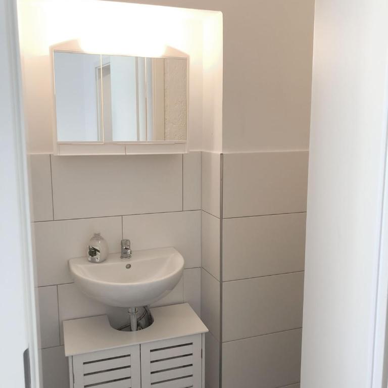 AugsburgLiving - Business- und Ferienapartments - Apartamento de 1 dormitorio con balcón - 8
