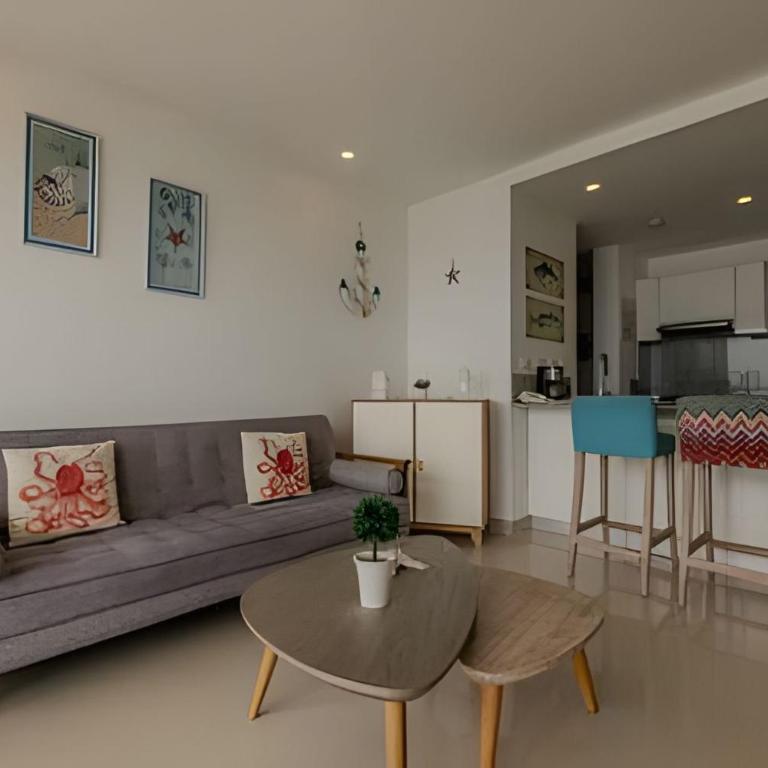 Spectacular Ocean View in Morros City, 19th Floor - Apartment - 17