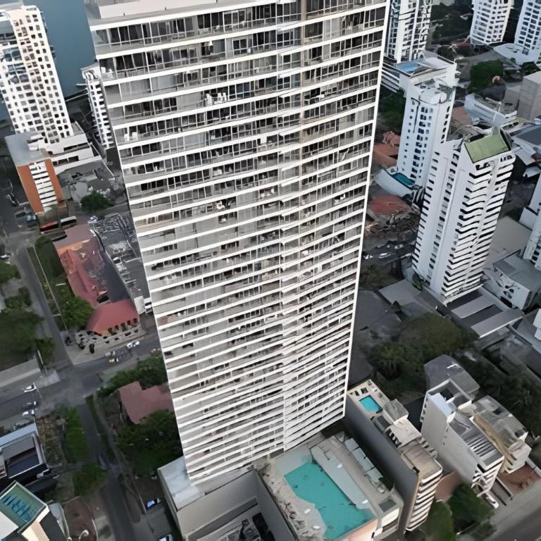 Spectacular Ocean View in Morros City, 19th Floor - Apartment - 39