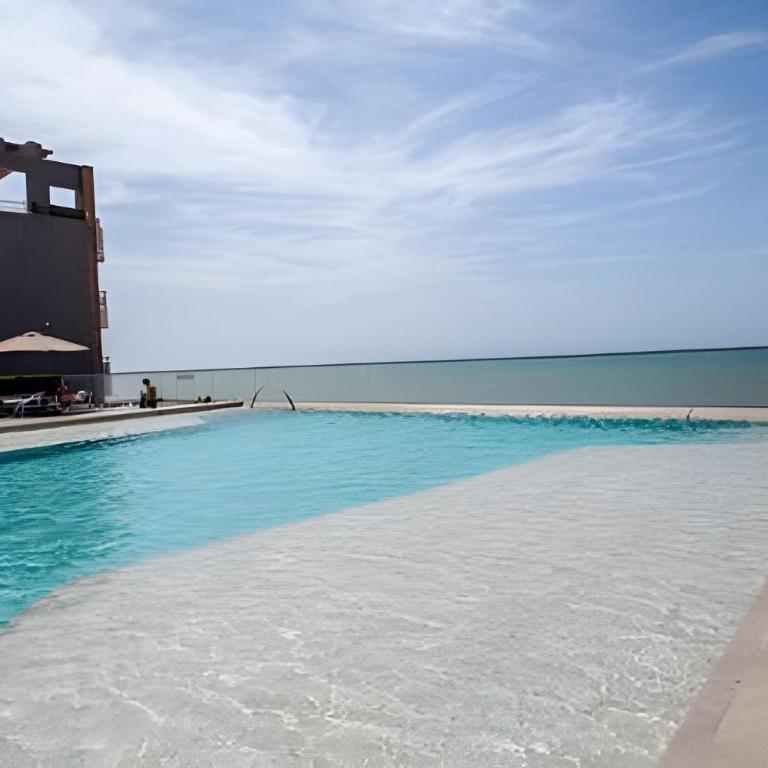 Spectacular Ocean View in Morros City, 19th Floor - Apartment - 44
