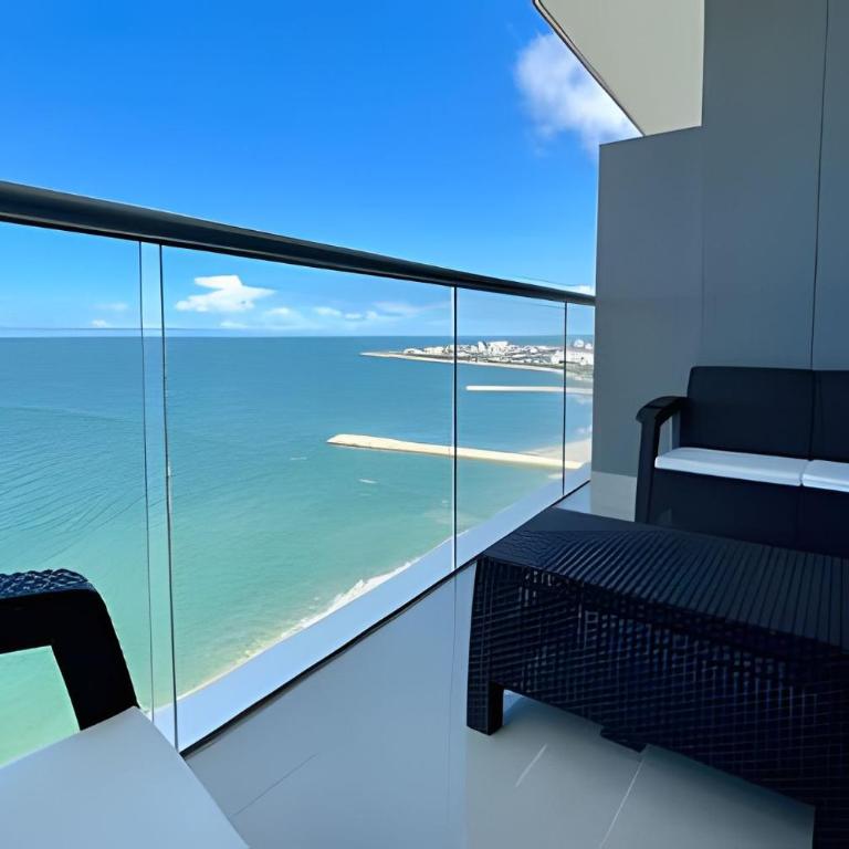 Beautiful 2 Bedroom Apt - 19th Floor Morros City - Apartment - 1