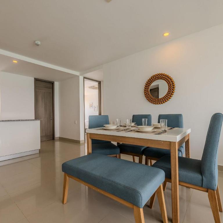 Beautiful 2 Bedroom Apt - 19th Floor Morros City - Apartment - 13