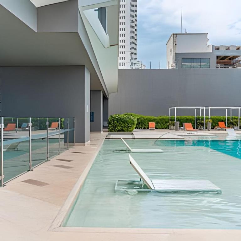 Beautiful 2 Bedroom Apt - 19th Floor Morros City - Apartment - 25