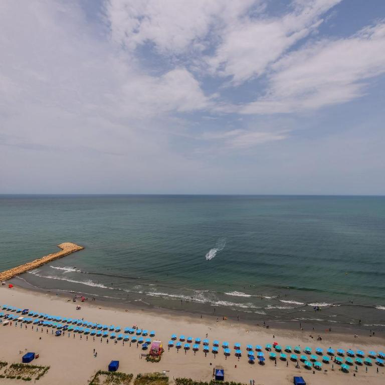 Beautiful 2 Bedroom Apt - 19th Floor Morros City - Apartment - 48