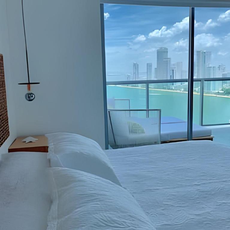 Luxurious 1 Bedroom Apt 19th Floor - Infinitum - Apartment - 1