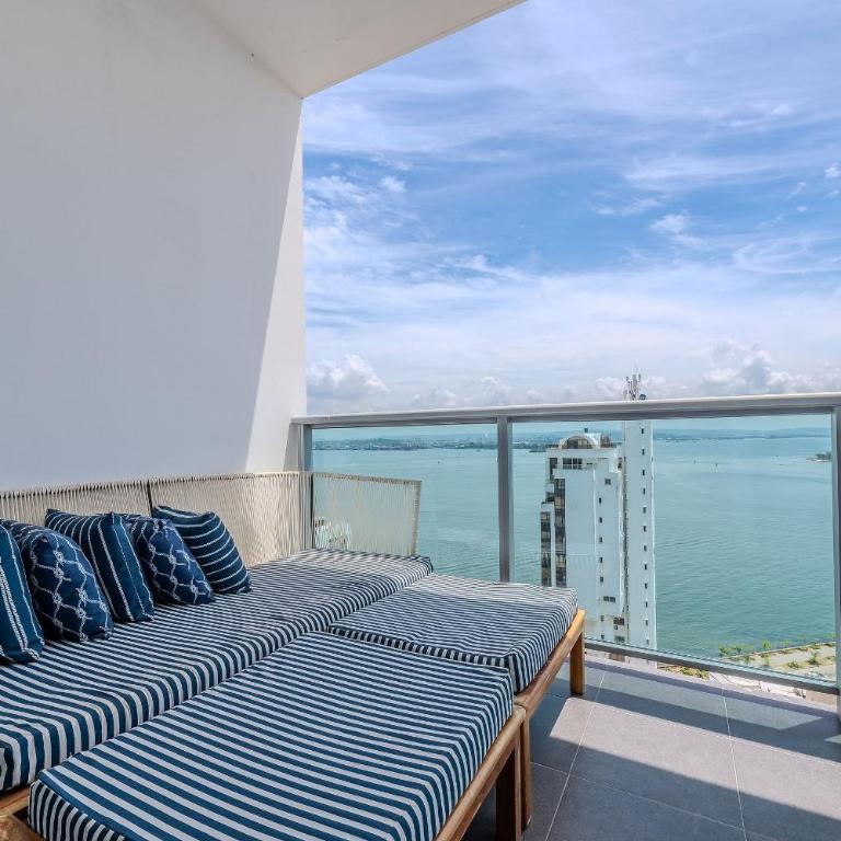 Luxurious 1 Bedroom Apt 19th Floor - Infinitum - Apartment - 13