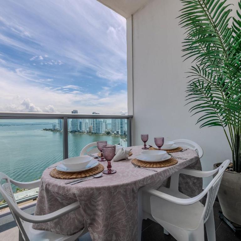 Luxurious 1 Bedroom Apt 19th Floor - Infinitum - Apartment - 19