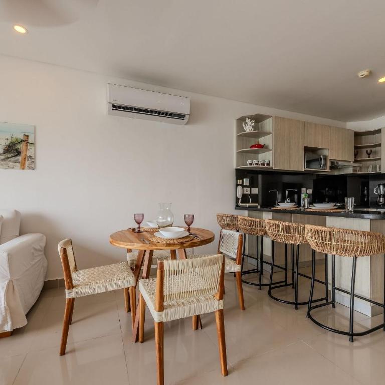 Luxurious 1 Bedroom Apt 19th Floor - Infinitum - Apartment - 30