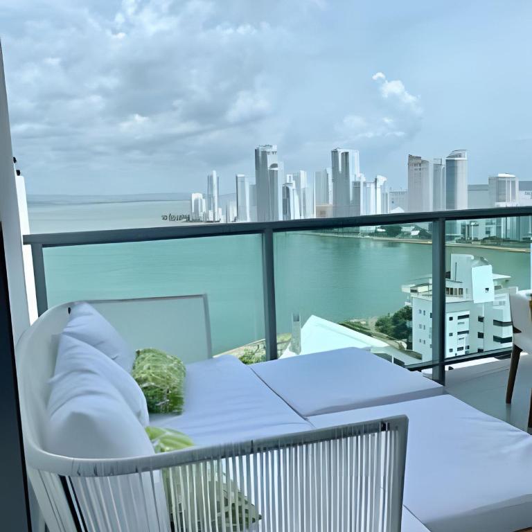 Luxurious 1 Bedroom Apt 19th Floor - Infinitum - Apartment - 34
