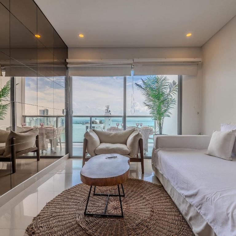 Luxurious 1 Bedroom Apt 19th Floor - Infinitum - Apartment - 57