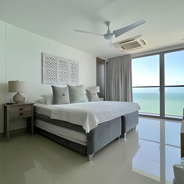 Luxurious 2-bd Apt on the 20th Floor - Morros City - Apartment - 31