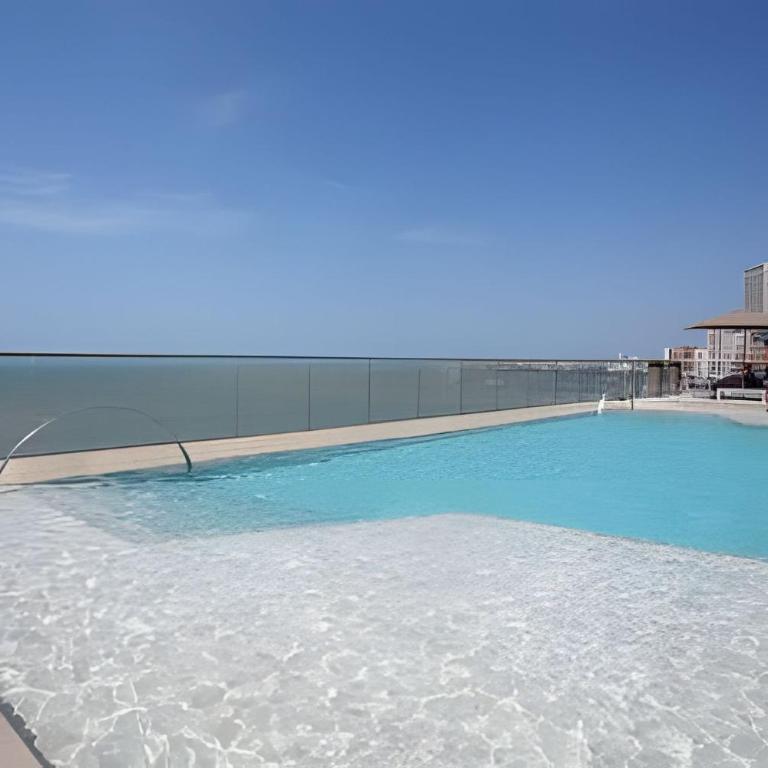 Luxurious 2-bd Apt on the 20th Floor - Morros City - Apartment - 44