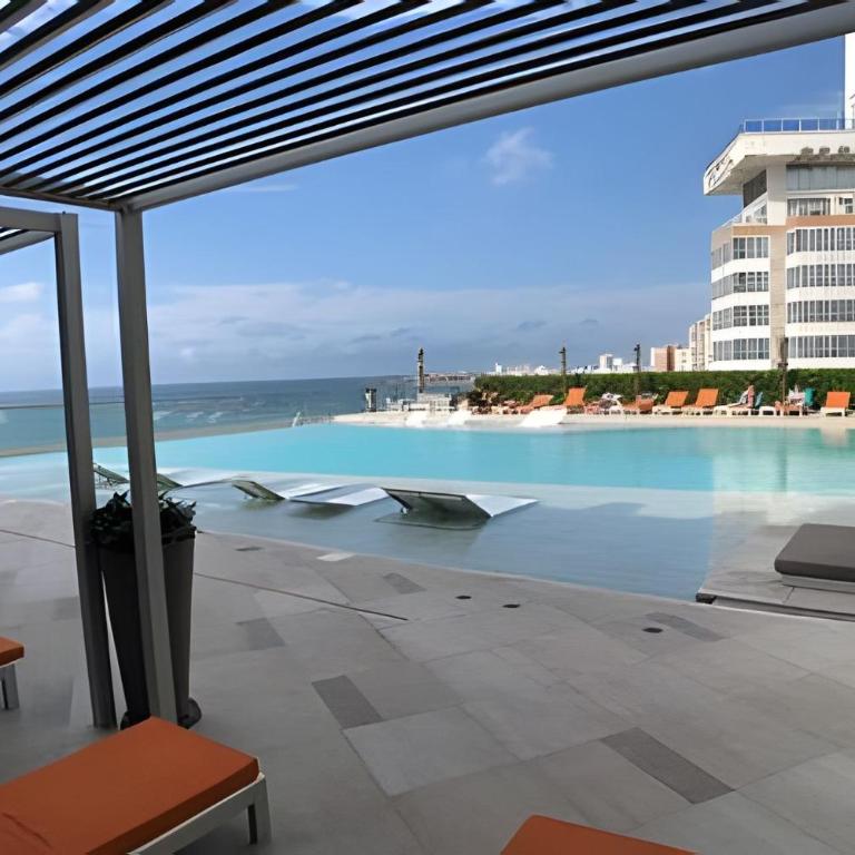 Luxurious 2-bd Apt on the 20th Floor - Morros City - Apartment - 52