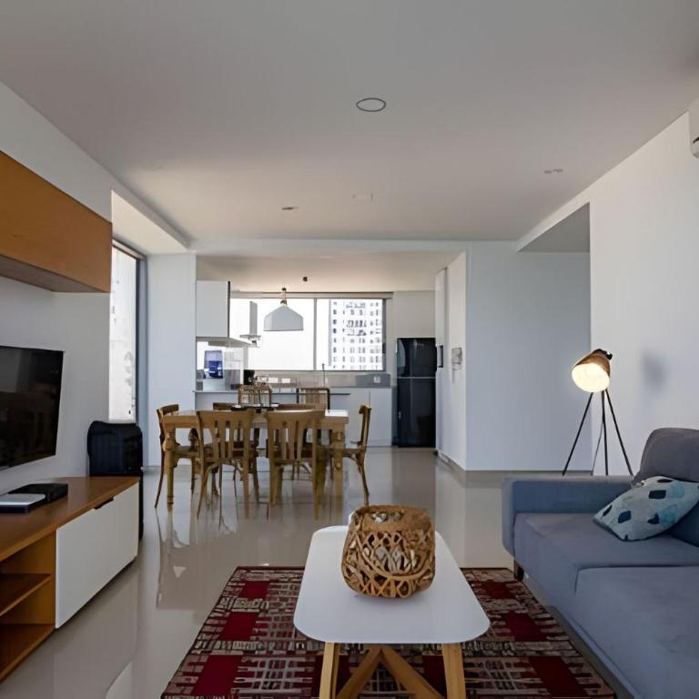 Beautiful Oceanfront Apt - Morros City, 9th Floor - Apartment - 20