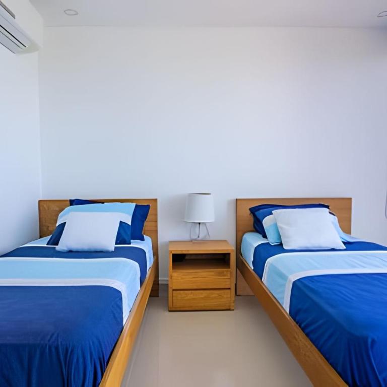 Beautiful Oceanfront Apt - Morros City, 9th Floor - Apartment - 22
