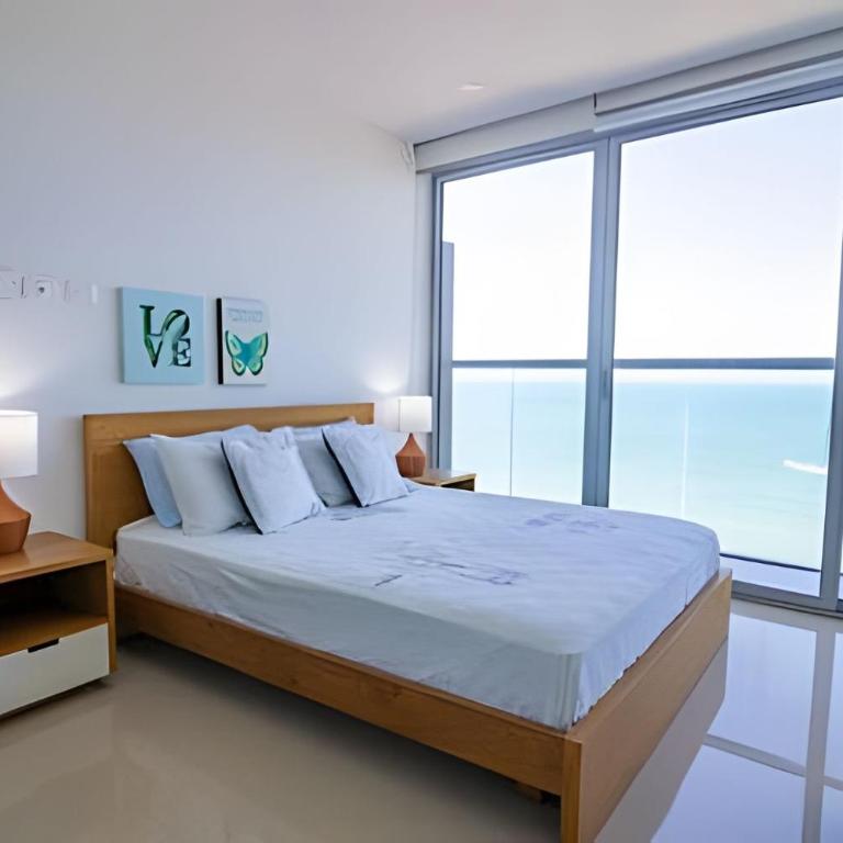 Beautiful Oceanfront Apt - Morros City, 9th Floor - Apartment - 35
