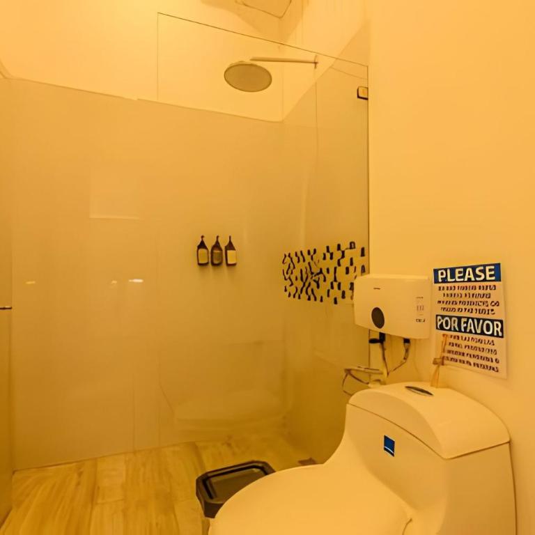 5 Bedroom House in the Walled City with Pool - Deluxe Villa - 11