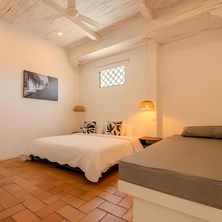 5 Bedroom House in the Walled City with Pool - Deluxe Villa - 18