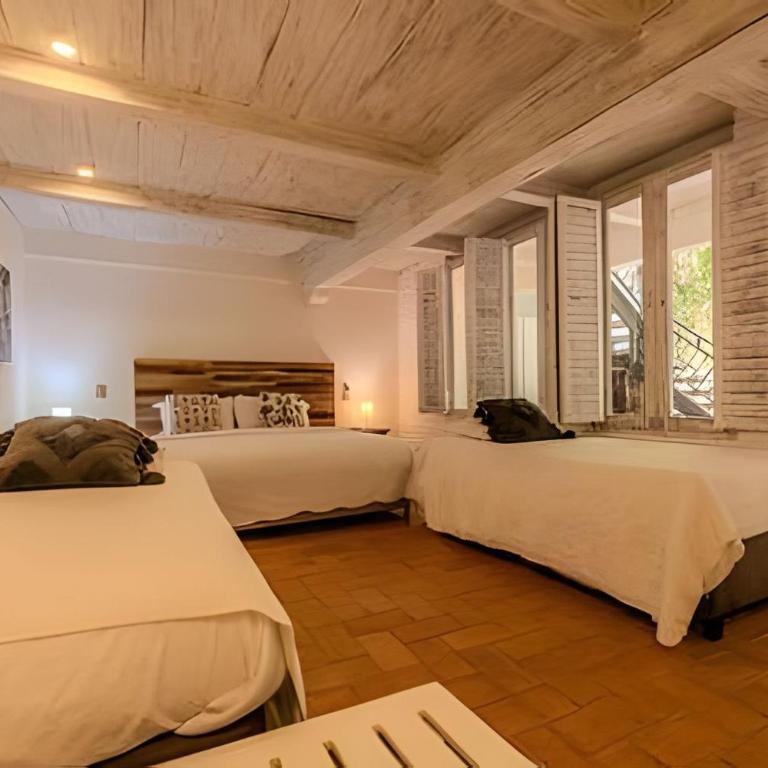 5 Bedroom House in the Walled City with Pool - Deluxe Villa - 69