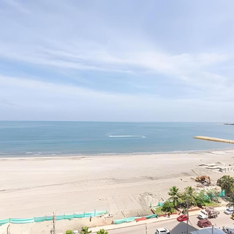 Beautiful Oceanfront Apartment - Morros City 801 - Apartment - 14