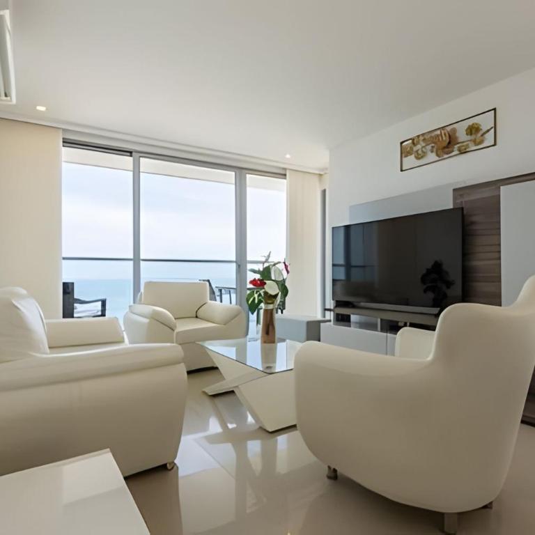 Beautiful Oceanfront Apartment - Morros City 801 - Apartment - 23