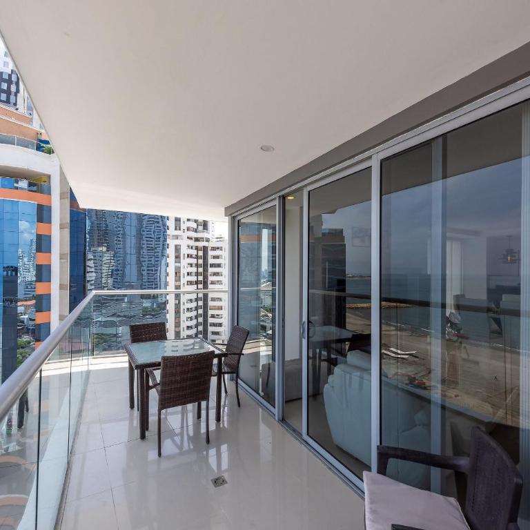 Beautiful Oceanfront Apartment - Morros City 801 - Apartment - 37