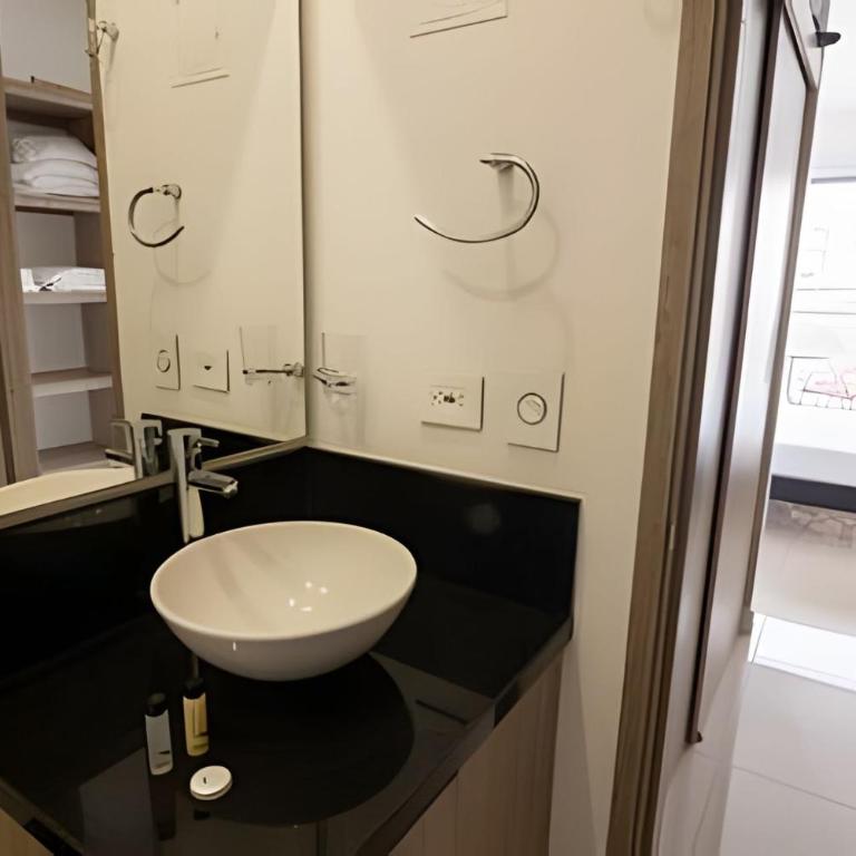 Luxurious 1 Bedroom Apt on 7th Floor - Infinitum - Apartment - 2