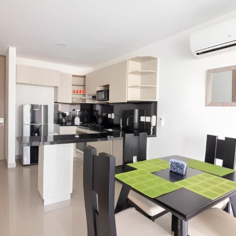 Luxurious 1 Bedroom Apt on 7th Floor - Infinitum - Apartment - 44