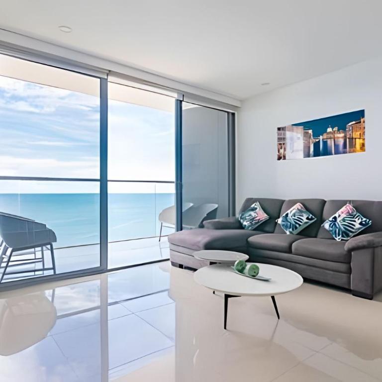 Spectacular 2-Bd Apt on 21st Floor - Morros City - Apartment - 52
