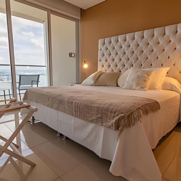 H2 Luxury 1 Bd Apt, 23rd Floor. Complementary maid - Apartment - 1