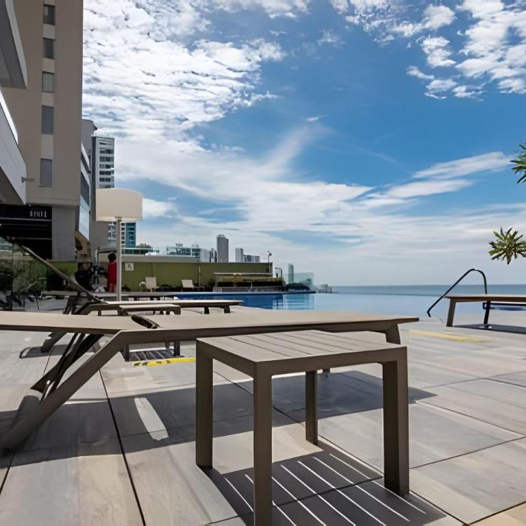 H2 Luxury 1 Bd Apt, 23rd Floor. Complementary maid - Apartment - 8