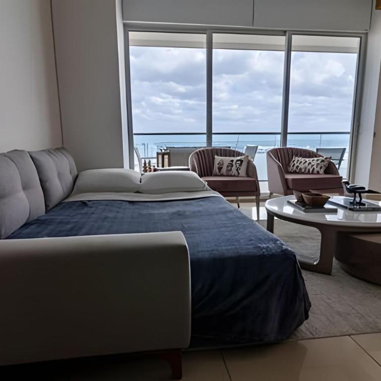 H2 Luxury 1 Bd Apt, 23rd Floor. Complementary maid - Apartment - 70